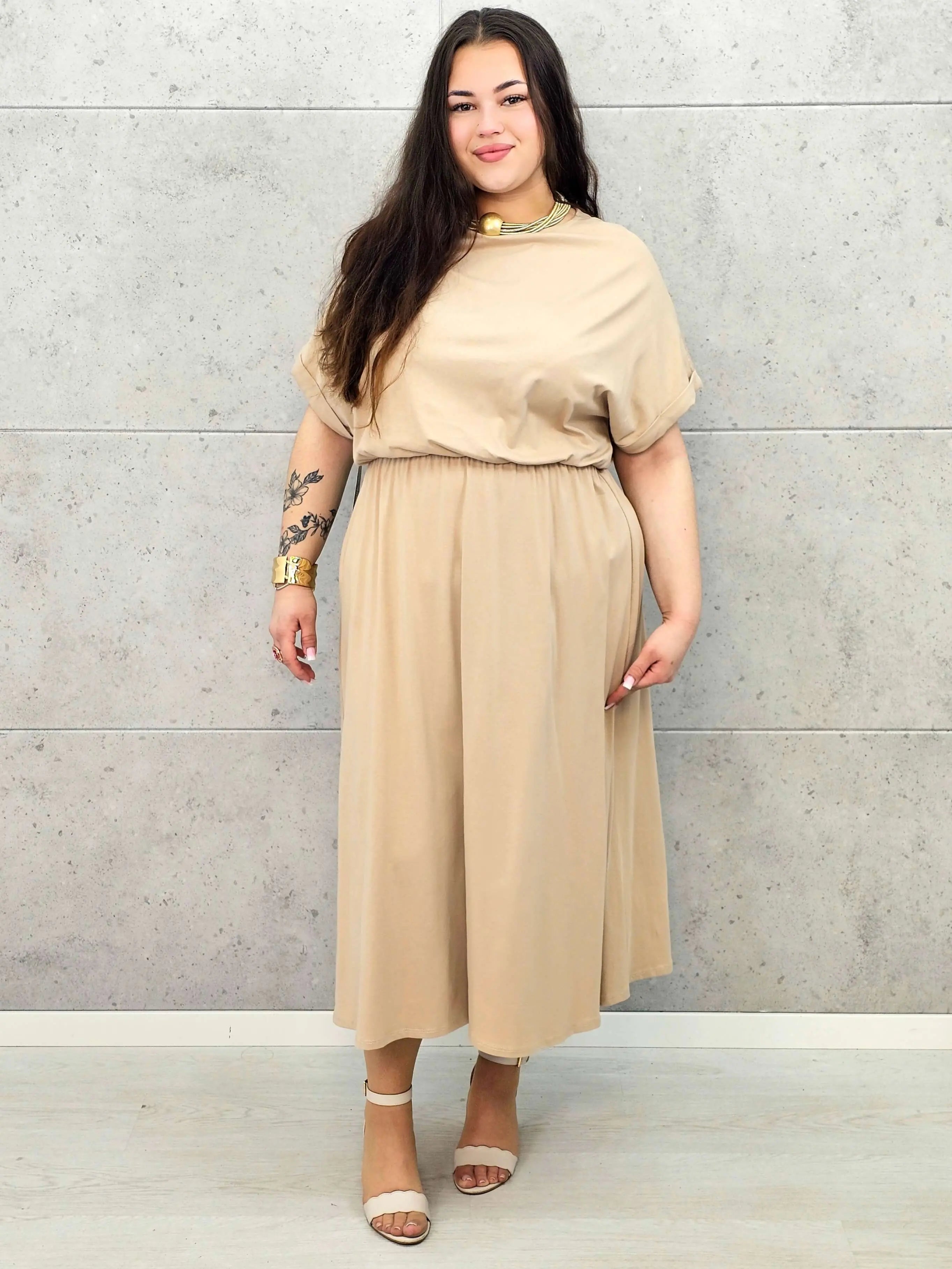 Sukienka plus size StylowaXL – asymetryczna, kobieca i pełna stylu Stylowa XL