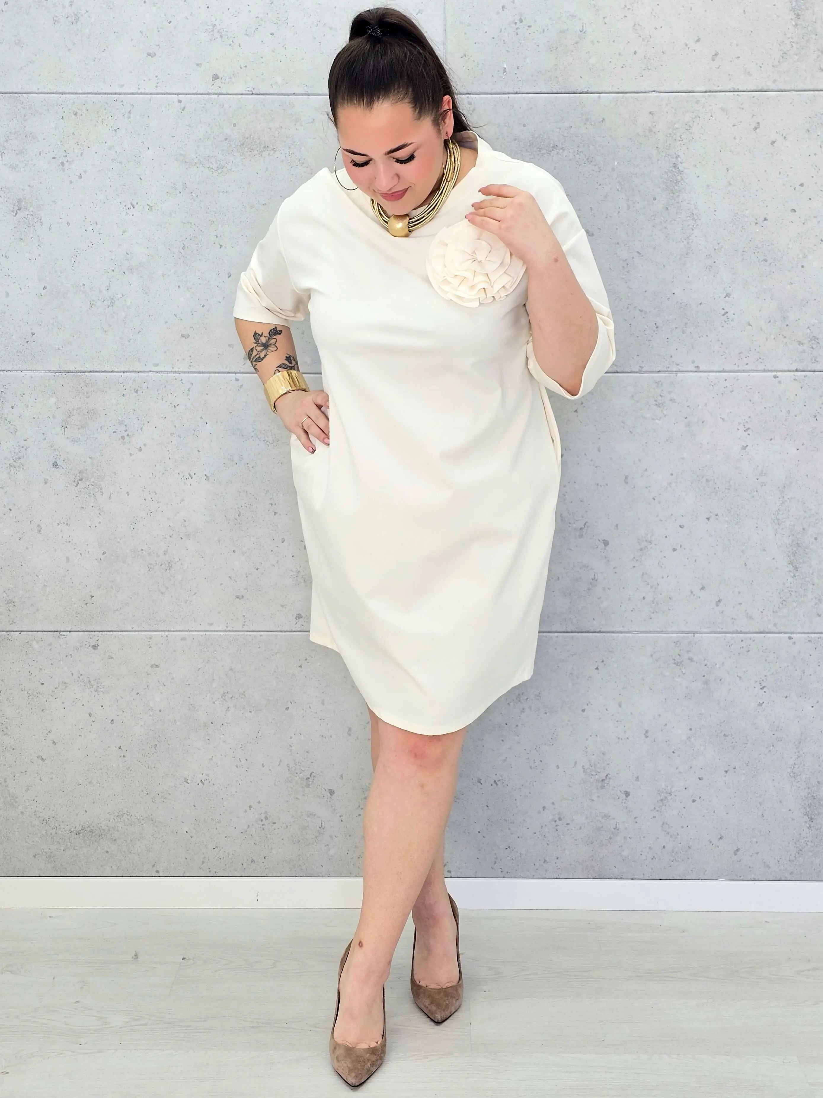 Sukienka plus size StylowaXL – subtelność i kobiecy wdzięk Stylowa XL