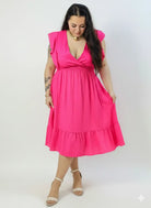 Sukienka plus size – sukienka midi z kopertowym dekoltem, marszczoną talią i falbaną Stylowa XL