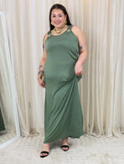 Sukienka plus size – wygodny fason podkreślający kobiecą sylwetkę XXL Stylowa XL