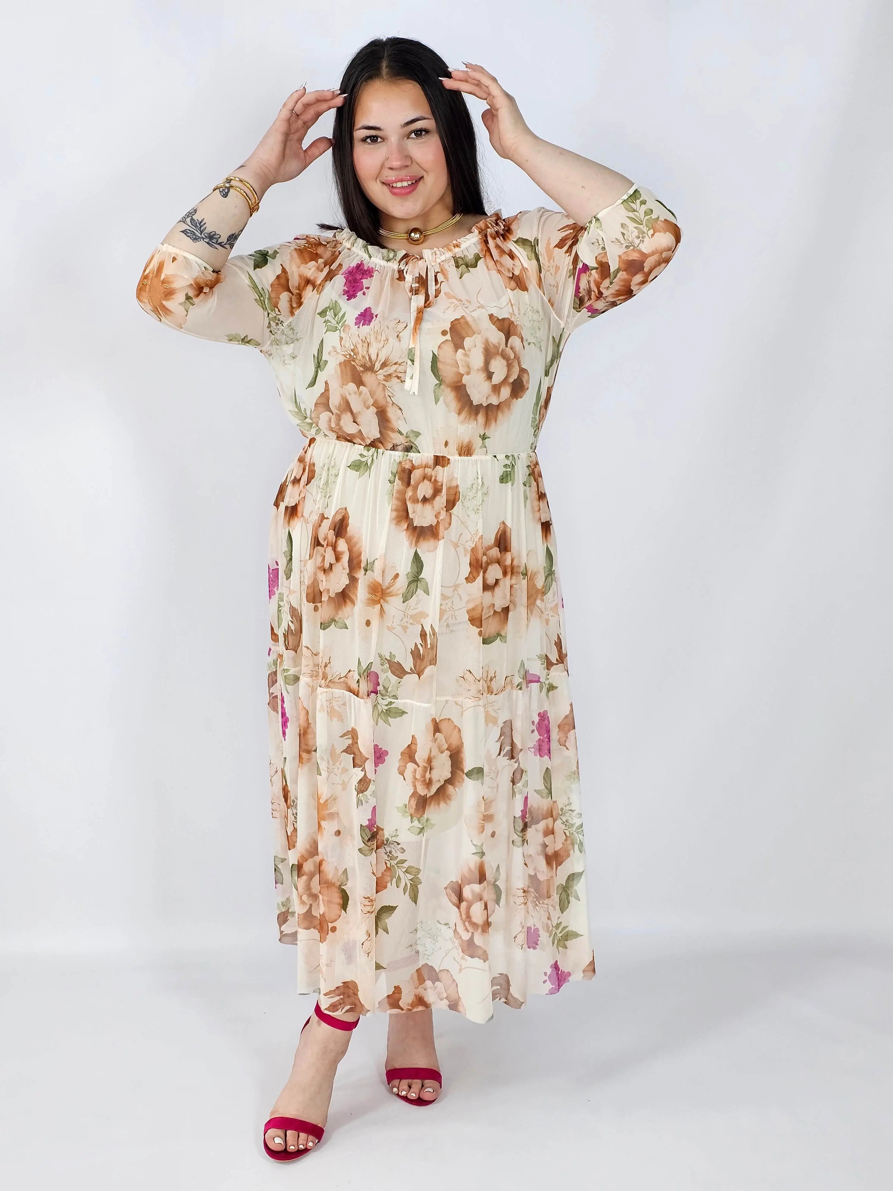 Sukienka plus size – zwiewna, elegancka i wygodna sukienka XXL na każdą okazję Stylowa XL