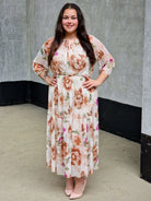 Sukienka plus size – zwiewna, elegancka i wygodna sukienka XXL na każdą okazję Stylowa XL