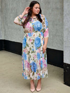 Sukienka plus size – zwiewna, elegancka i wygodna sukienka XXL na każdą okazję Stylowa XL