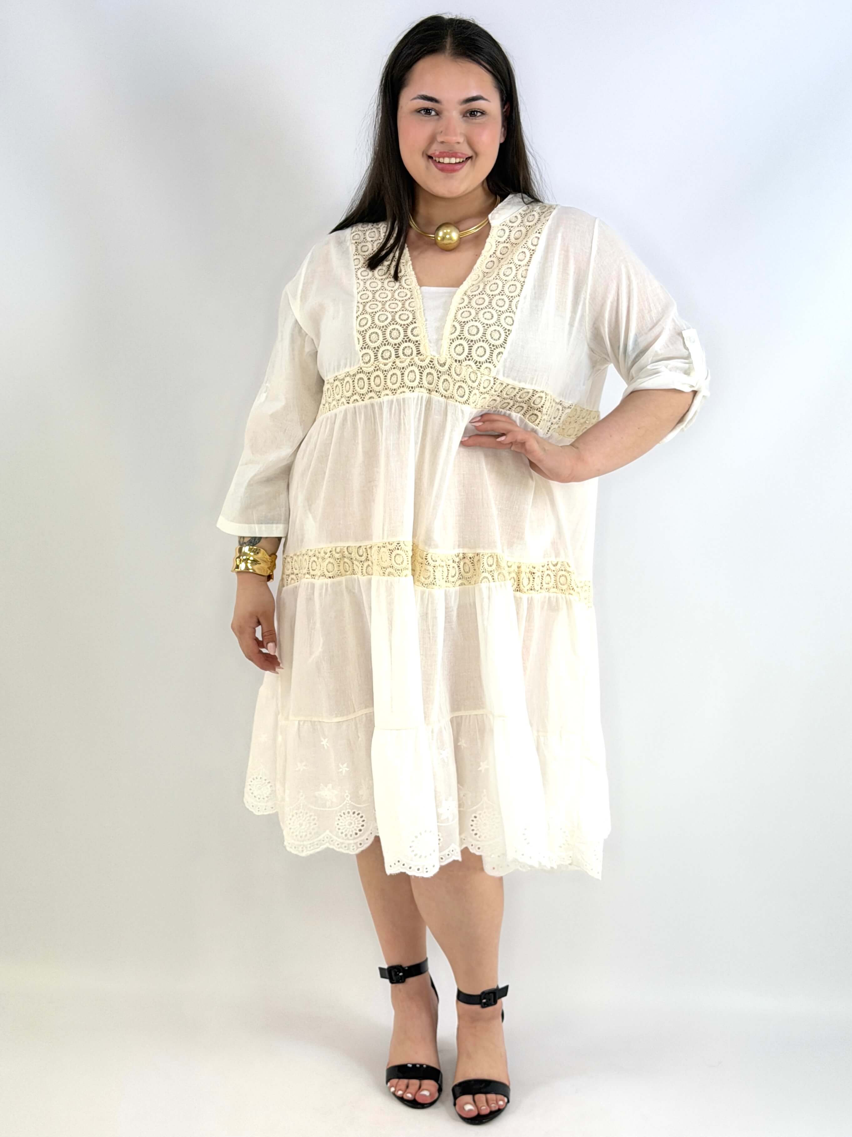 Sukienka plus size boho ecru z koronką – lekka sukienka XXL na lato Stylowa XL