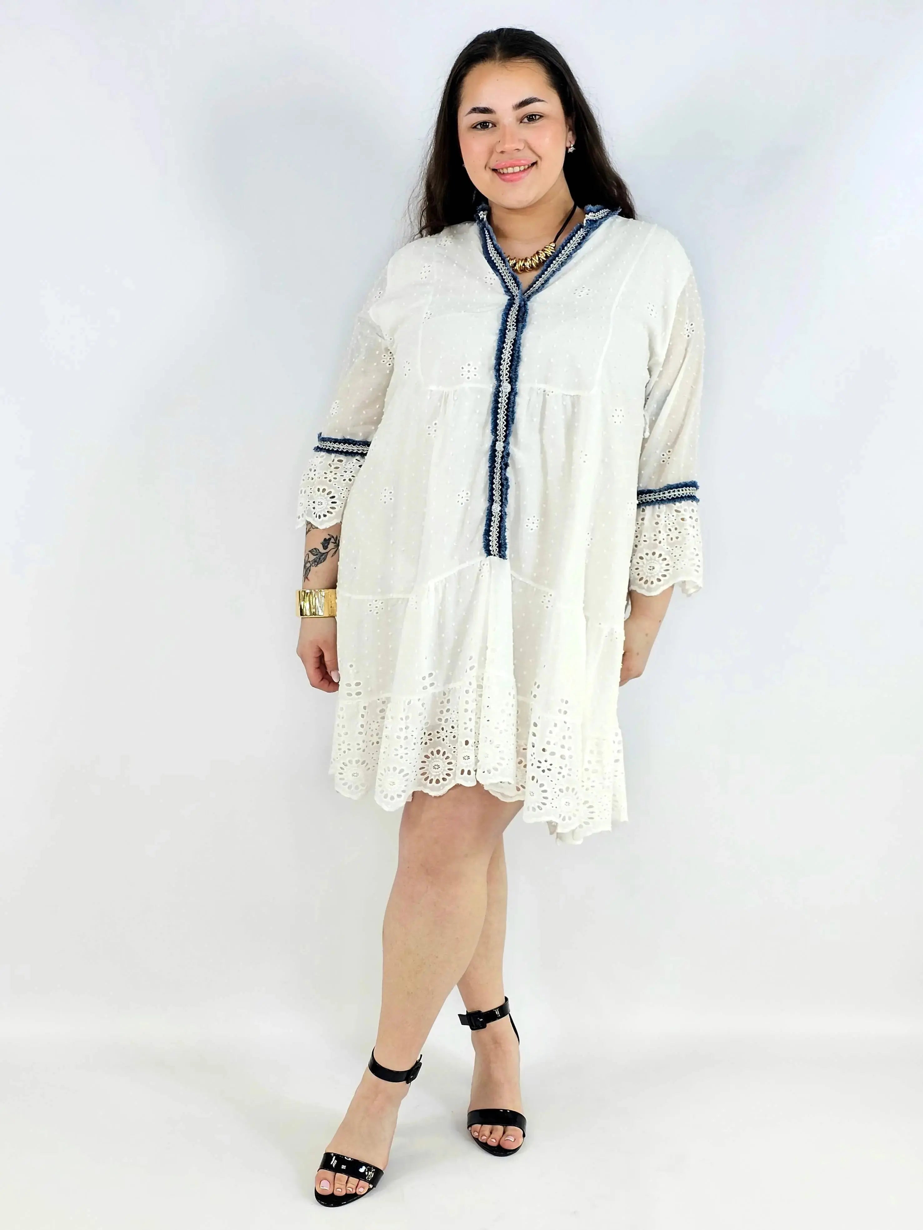 Sukienka plus size boho z ażurową koronką – biała sukienka XXL Stylowa XL