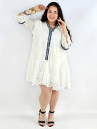 Sukienka plus size boho z ażurową koronką – biała sukienka XXL Stylowa XL