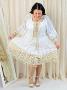 Sukienka plus size boho z koronkowym dołem i frędzlami Stylowa XL