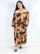 Sukienka plus size hiszpanka maxi – brązowa sukienka XXL w kwiaty Stylowa XL