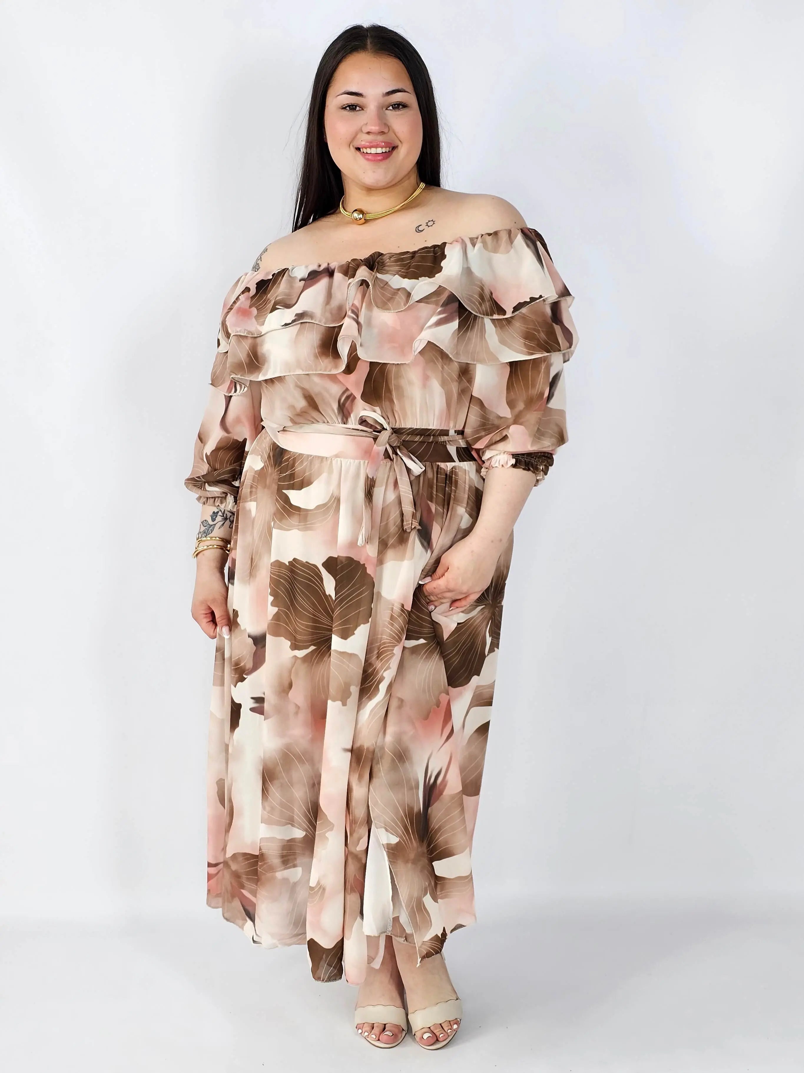 Sukienka plus size hiszpanka midi w kwiaty – zwiewna elegancja XXL Stylowa XL