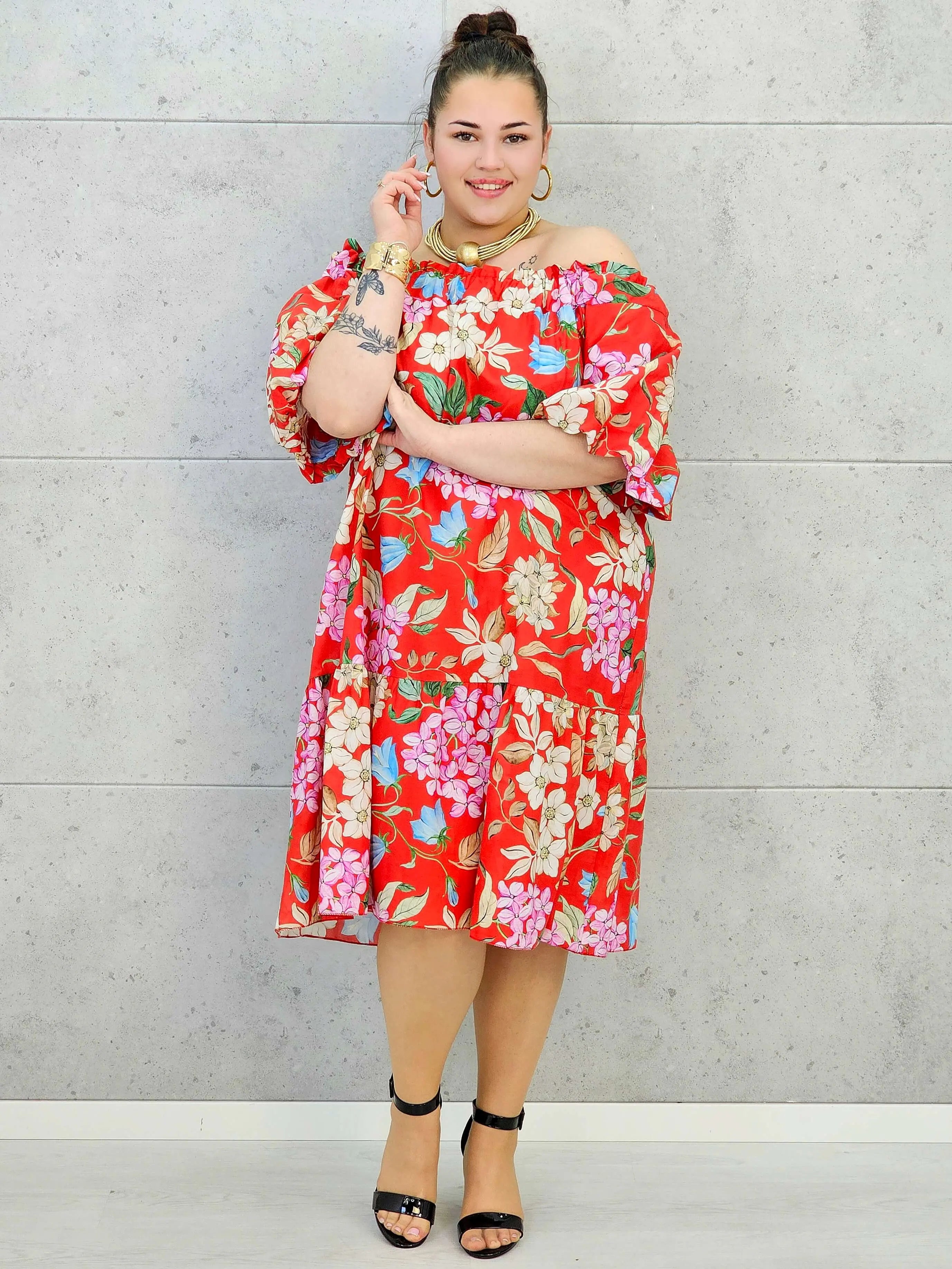 Sukienka plus size hiszpanka w kwiaty – czerwona sukienka XXL Stylowa XL Stylowa XL