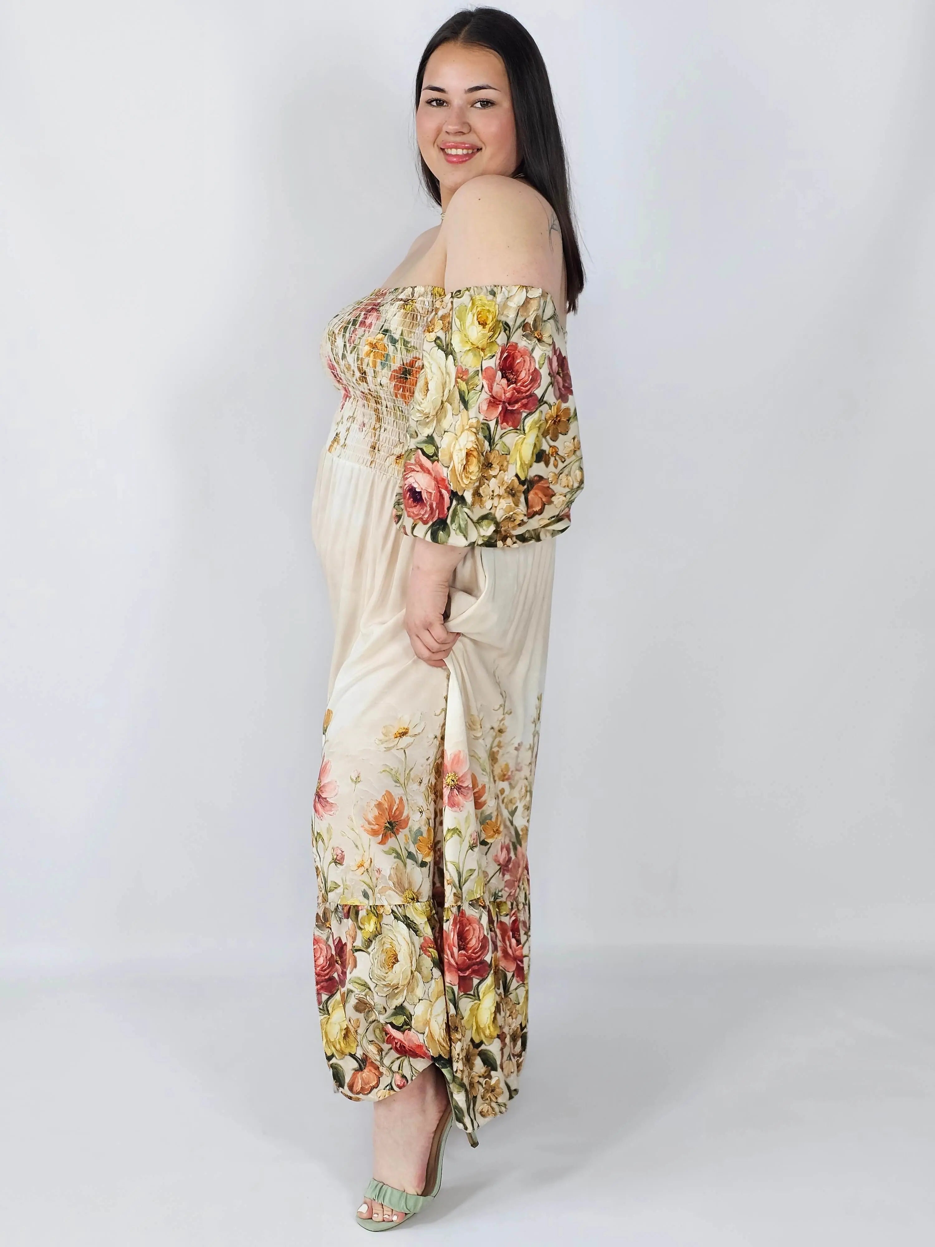 Sukienka plus size hiszpanka z marszczeniem i odkrytymi ramionami Stylowa XL
