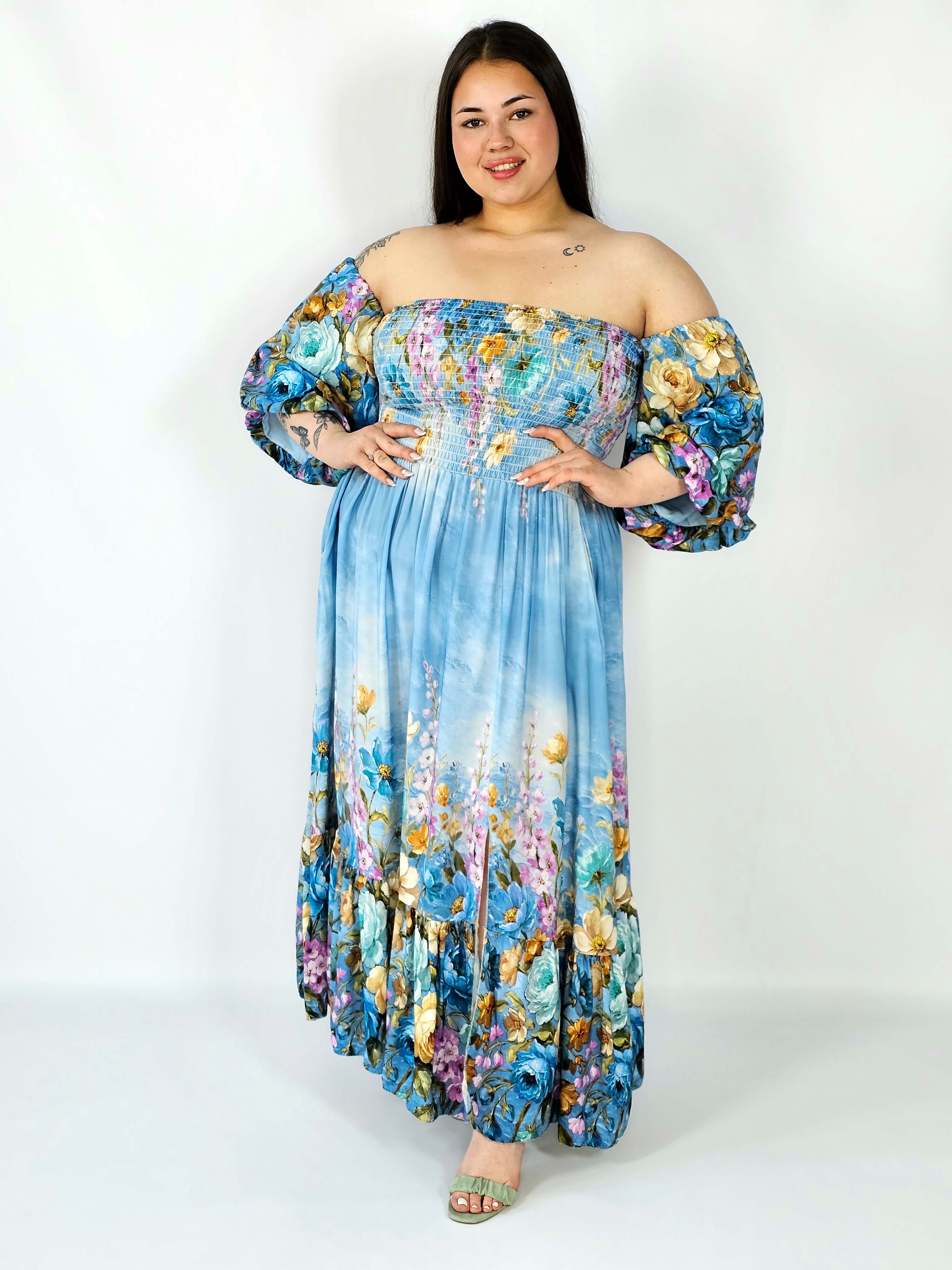 Sukienka plus size hiszpanka z marszczeniem i odkrytymi ramionami Stylowa XL