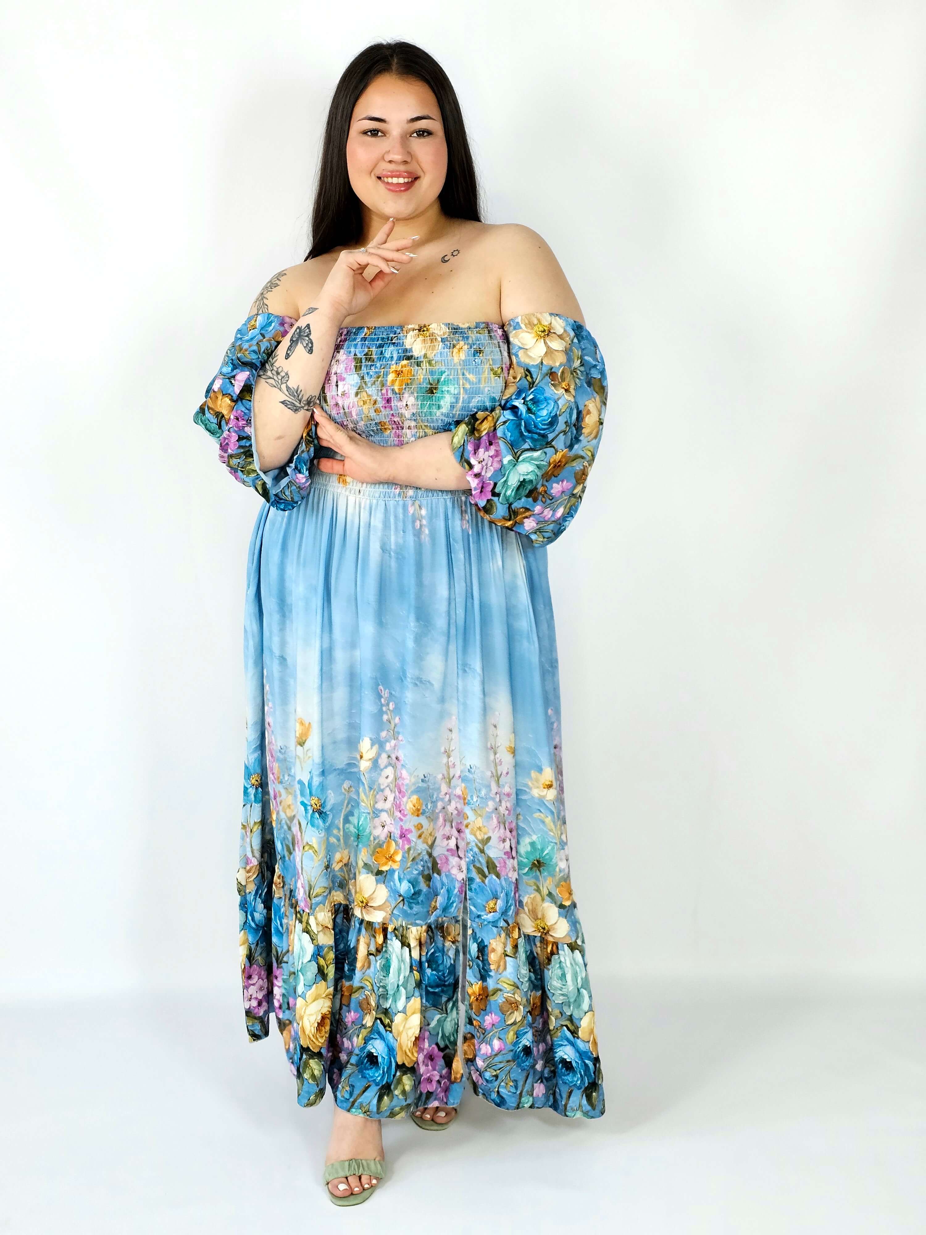 Sukienka plus size hiszpanka z marszczeniem i odkrytymi ramionami Stylowa XL