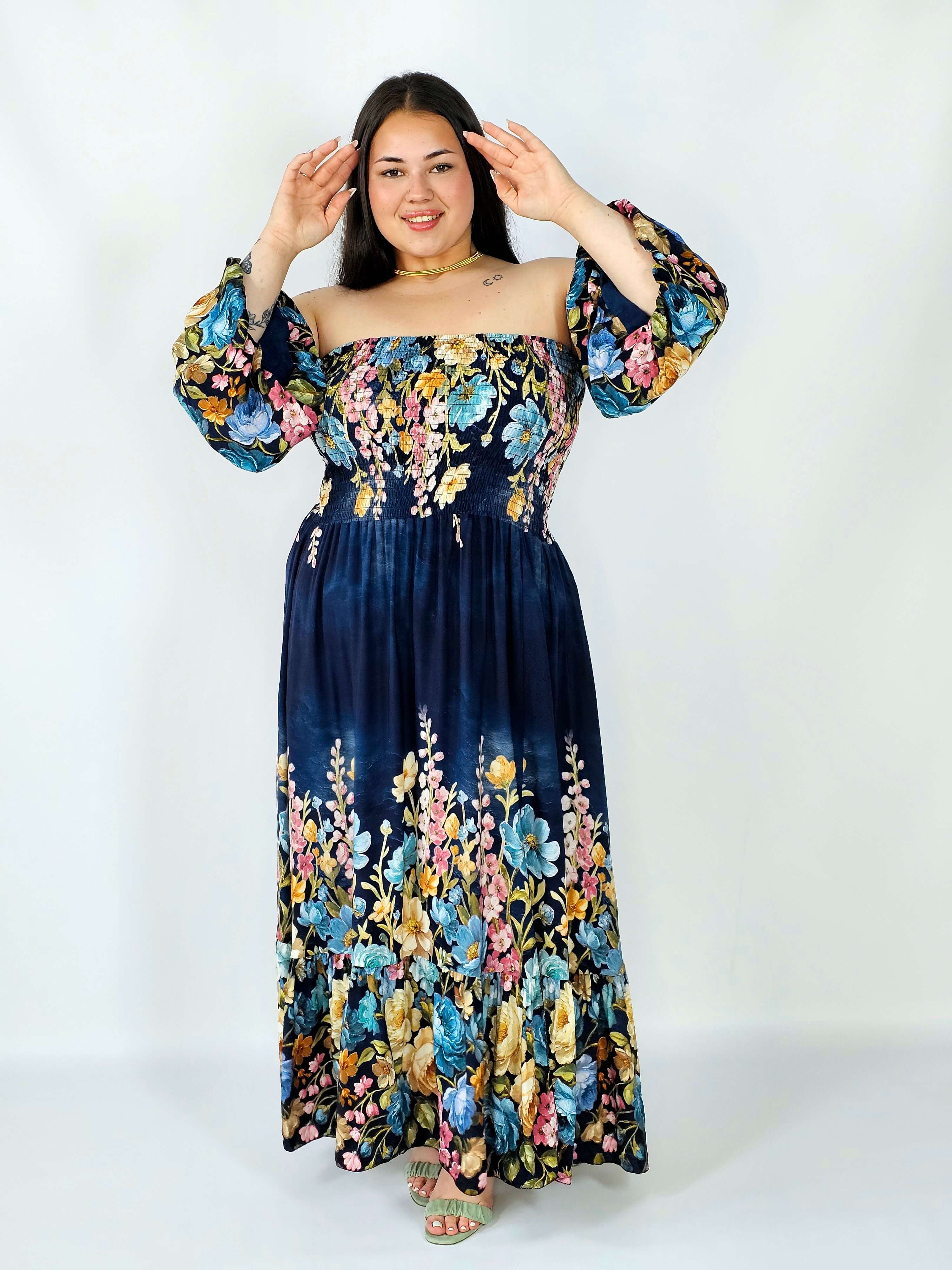 Sukienka plus size hiszpanka z marszczeniem i odkrytymi ramionami Stylowa XL