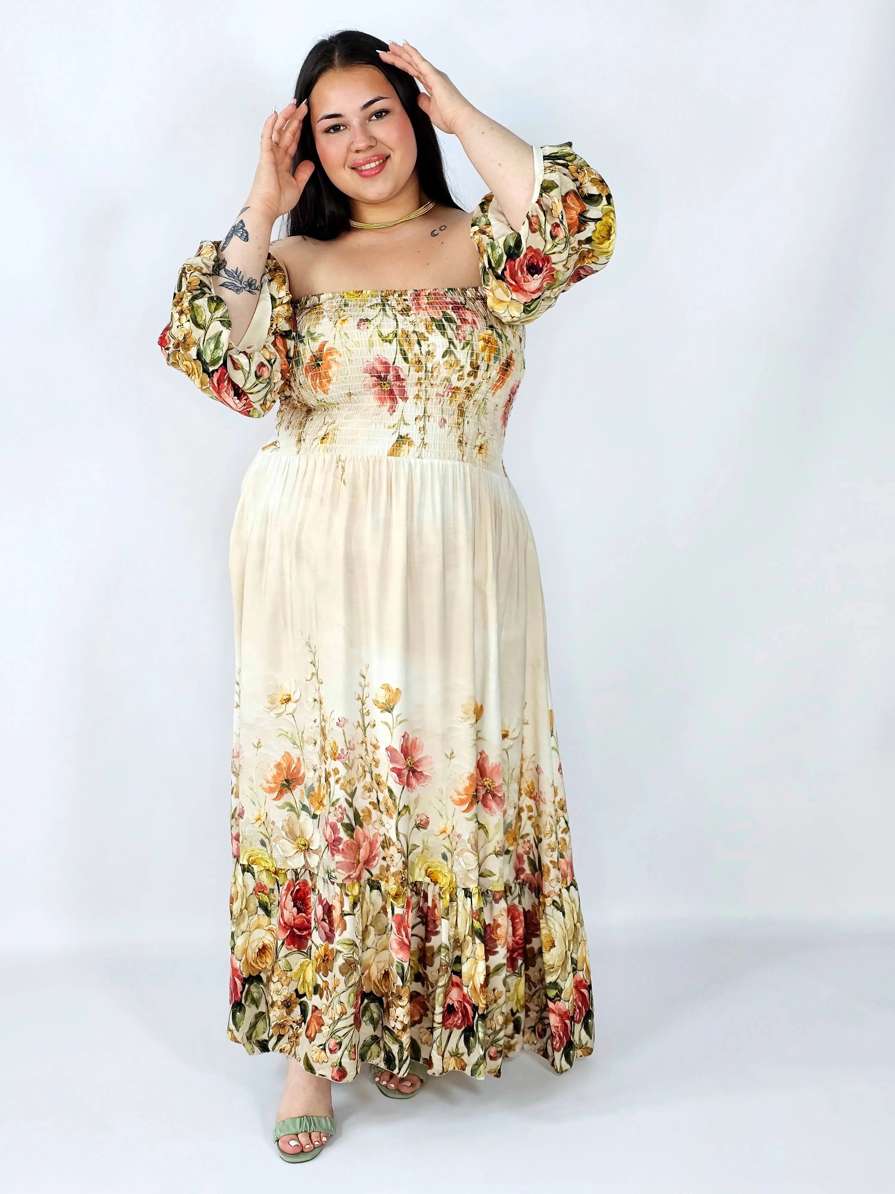 Sukienka plus size hiszpanka z marszczeniem i odkrytymi ramionami Stylowa XL