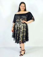 Sukienka plus size koronkowa z paskiem – elegancja i kobiecość w stylu XXL Stylowa XL
