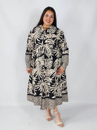 Sukienka plus size koszulowa midi – lekka, stylowa i ponadczasowa Stylowa XL