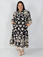 Sukienka plus size koszulowa w kwiatowy wzór – elegancka i wygodna Stylowa XL