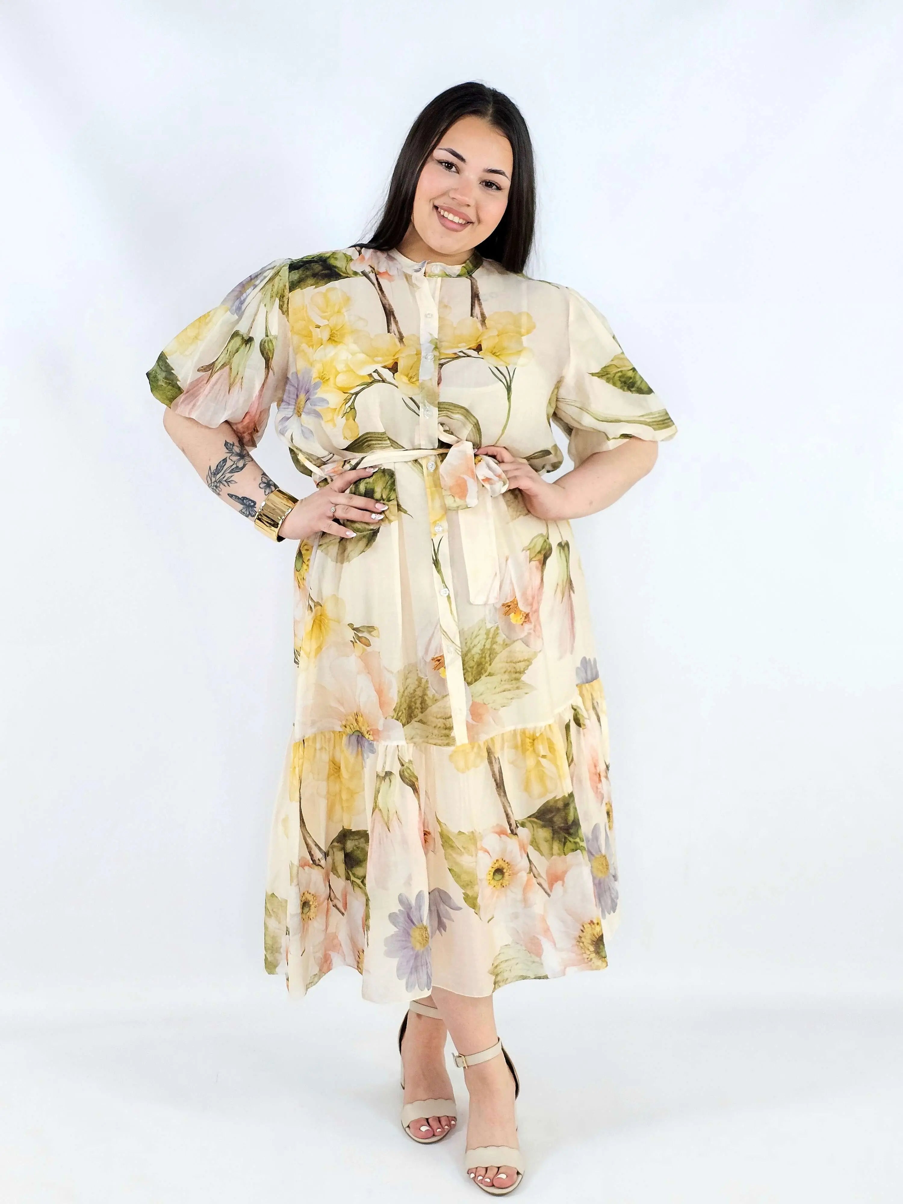 Sukienka plus size koszulowa w kwiaty XXL – elegancja i lekkość na komunię i wesele Stylowa XL