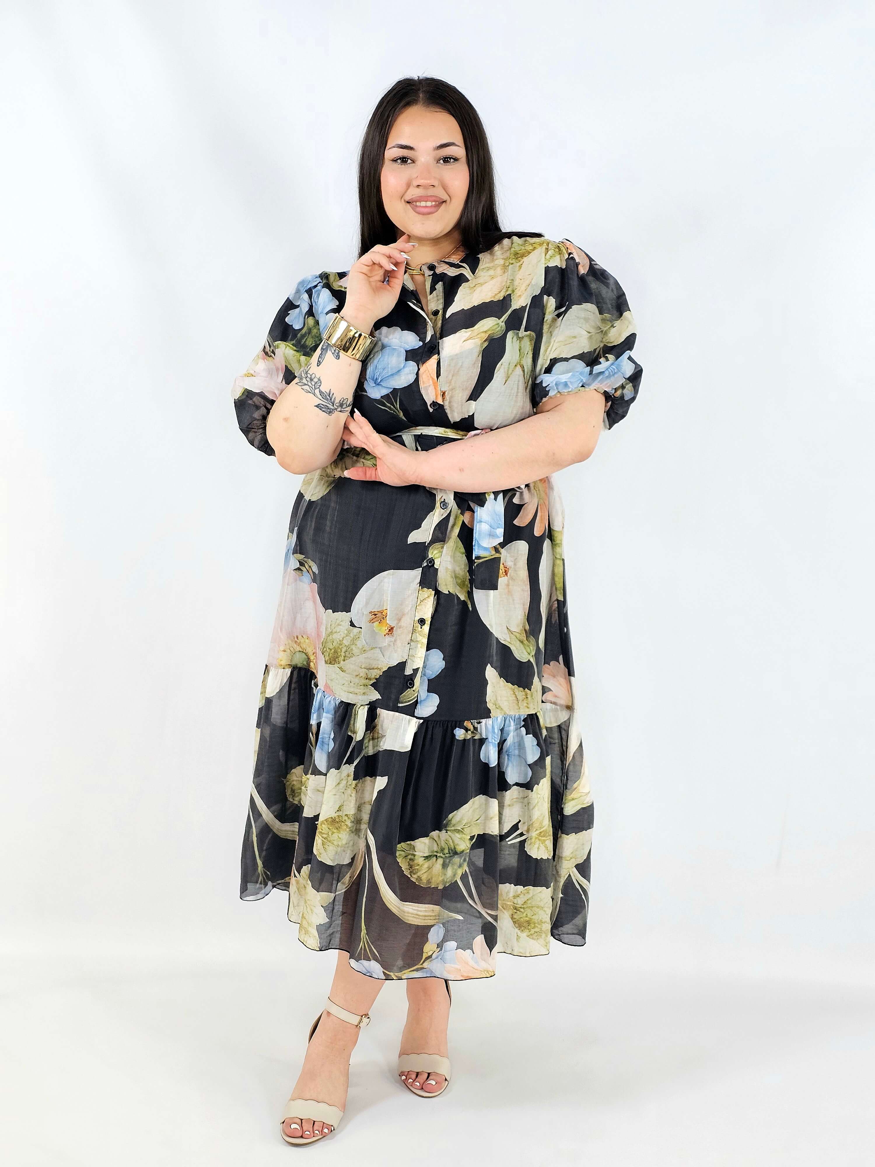 Sukienka plus size koszulowa w kwiaty XXL – elegancja i lekkość na komunię i wesele Stylowa XL
