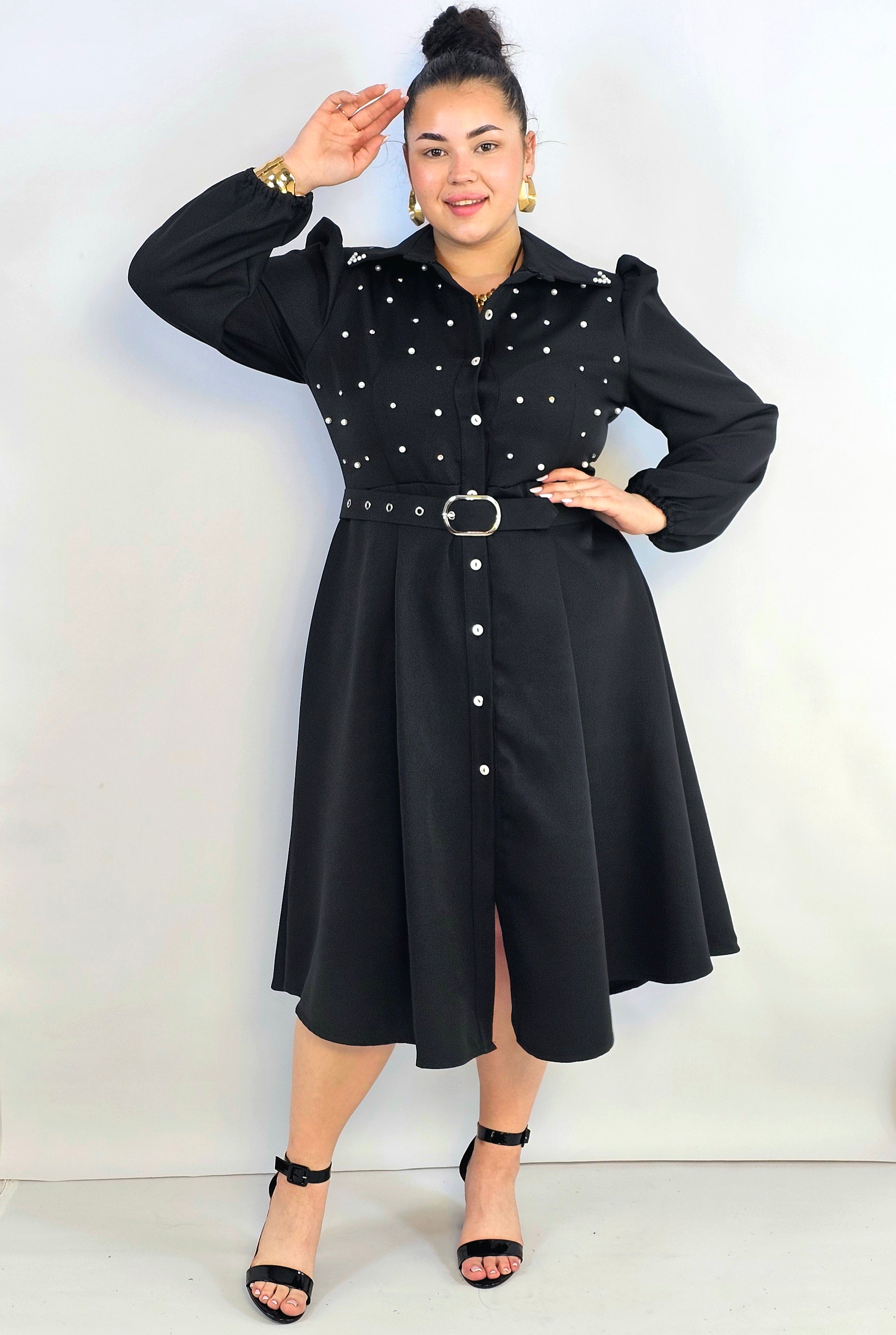 Sukienka plus size koszulowa z perełkami – elegancja z charakterem XXL Stylowa XL