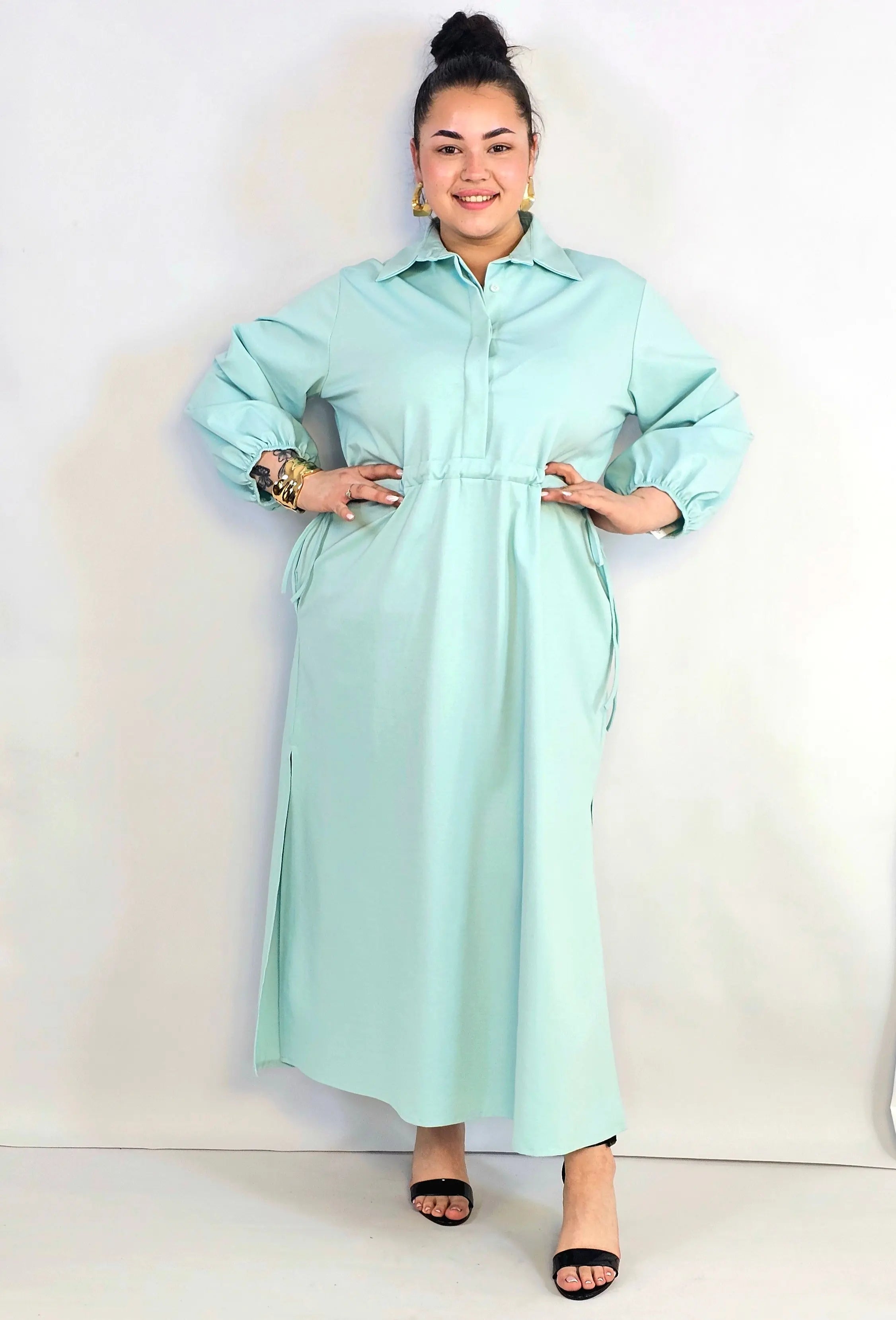 Sukienka plus size koszulowa z wiązaniem – wygodna elegancja XXL Stylowa XL