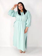 Sukienka plus size koszulowa z wiązaniem – wygodna elegancja XXL Stylowa XL