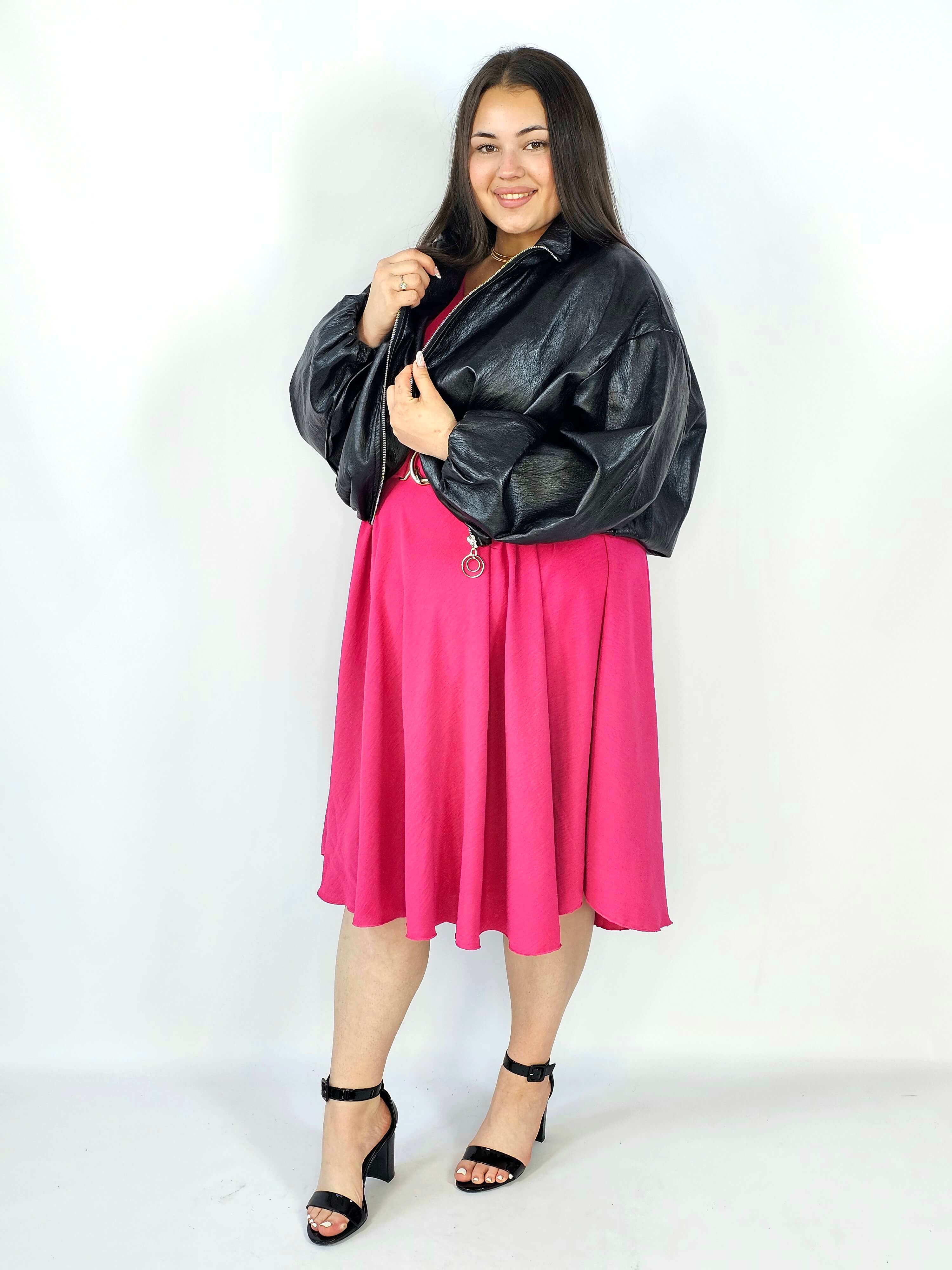 Sukienka plus size kreszowana – lekka, wygodna i stylowa XXL Stylowa XL