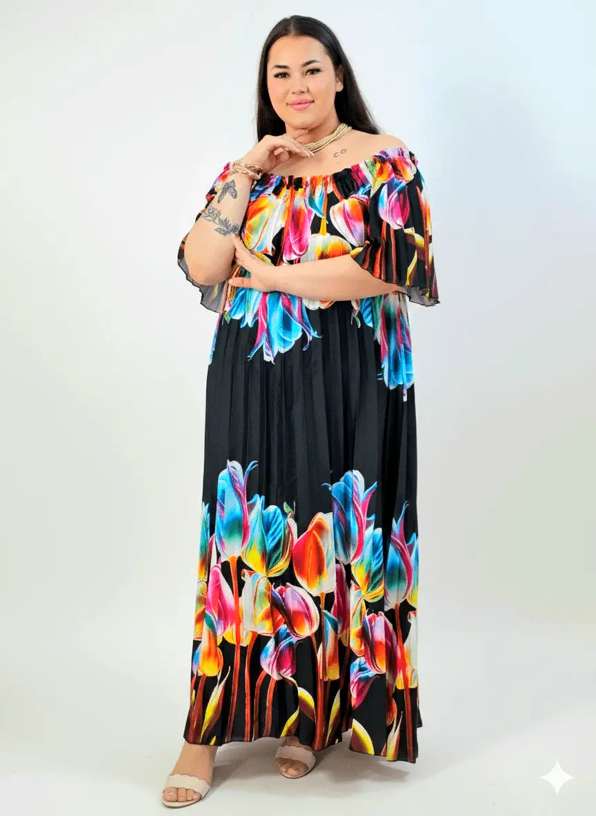 Sukienka plus size maxi hiszpanka w kwiaty – czarna z kolorowym printem Stylowa XL