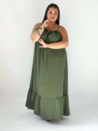 Sukienka plus size maxi na ramiączkach – lekka i kobieca propozycja na lato Stylowa XL