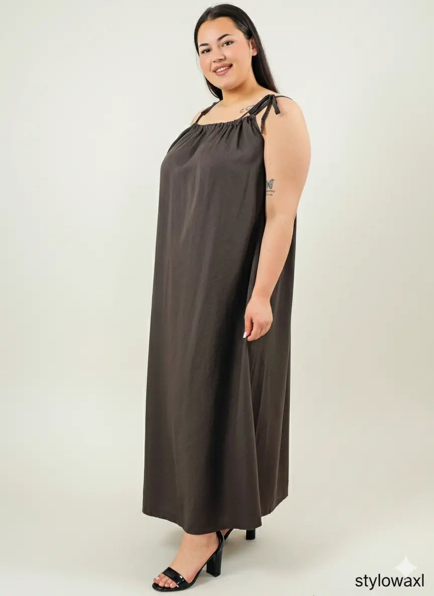 Sukienka plus size maxi na ramiączkach – lekka, zwiewna i wygodna XXL Stylowa XL