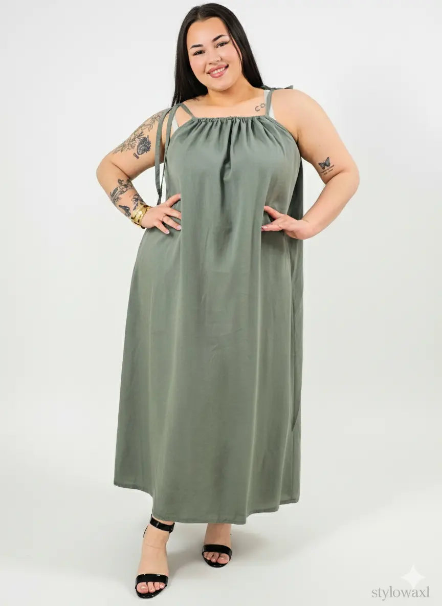 Sukienka plus size maxi na ramiączkach – lekka, zwiewna i wygodna XXL Stylowa XL