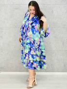 Sukienka plus size maxi oversize w malarskie printy – kilka wersji kolorystycznych Stylowa XL
