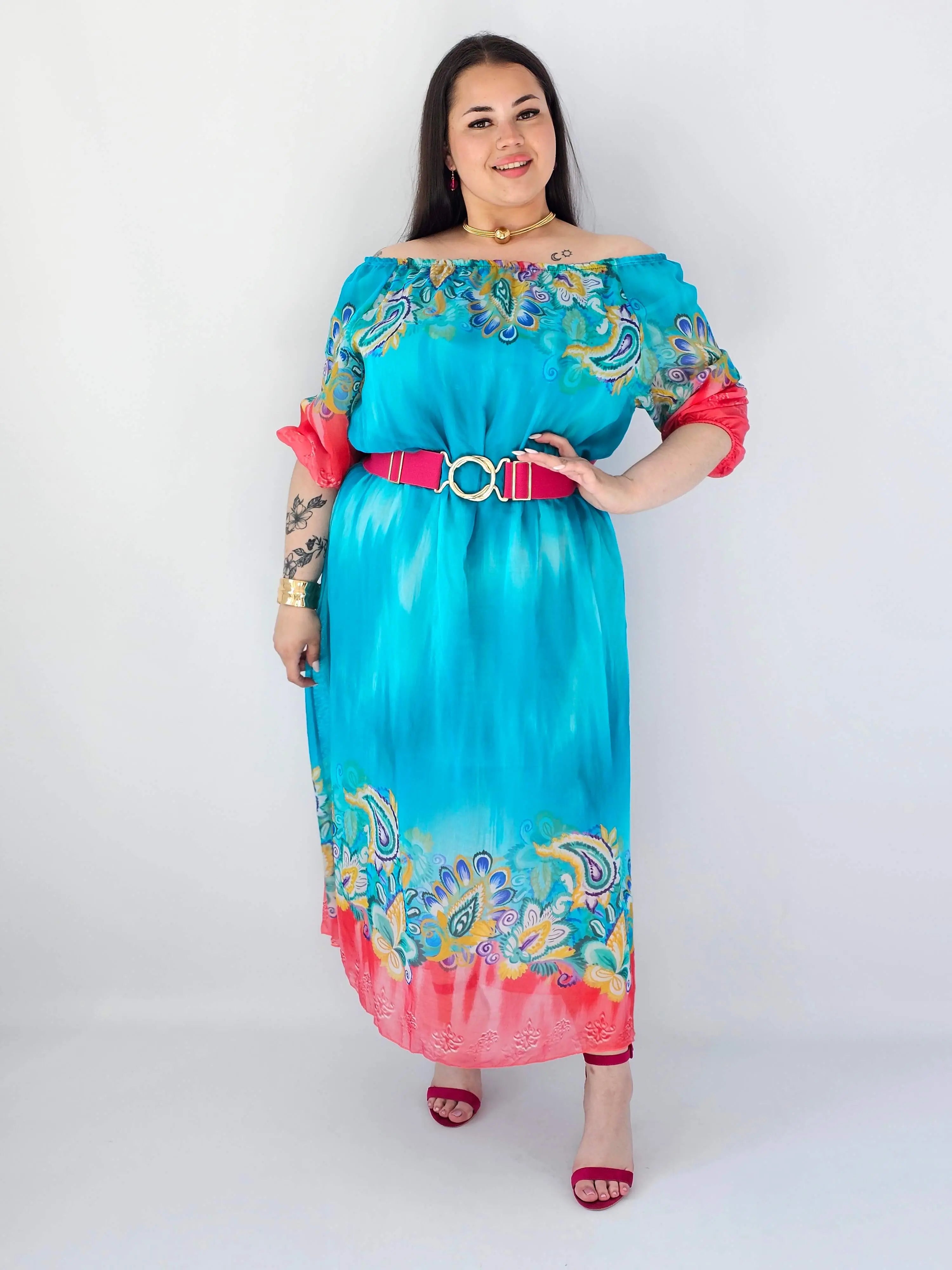 Sukienka plus size  maxi turkusowa z etnicznym wzorem i koralowymi akcentami Stylowa XL