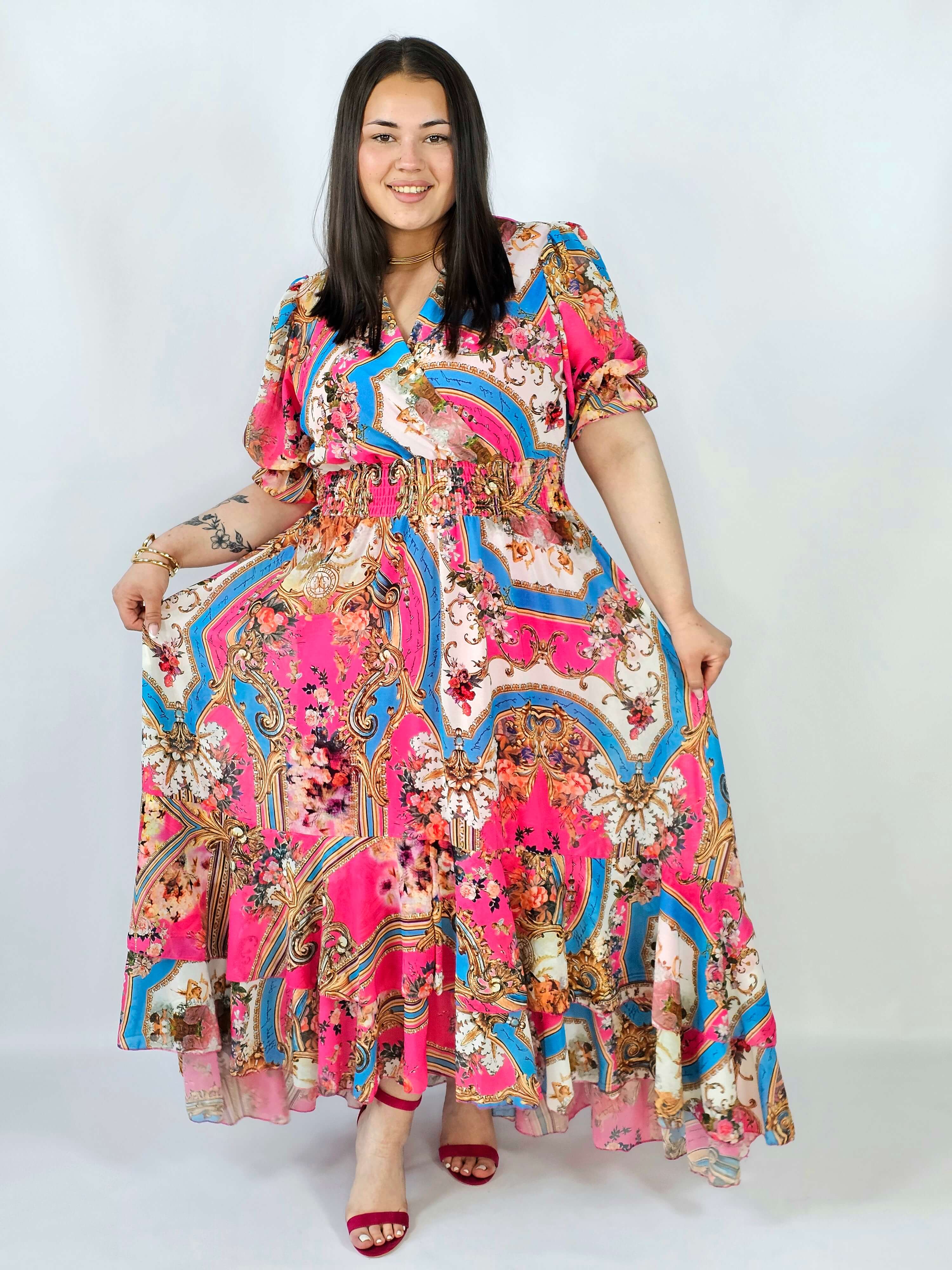 Sukienka plus size maxi z efektownym printem – styl, który robi wrażenie XXL Stylowa XL