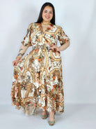 Sukienka plus size maxi z efektownym printem – styl, który robi wrażenie XXL Stylowa XL