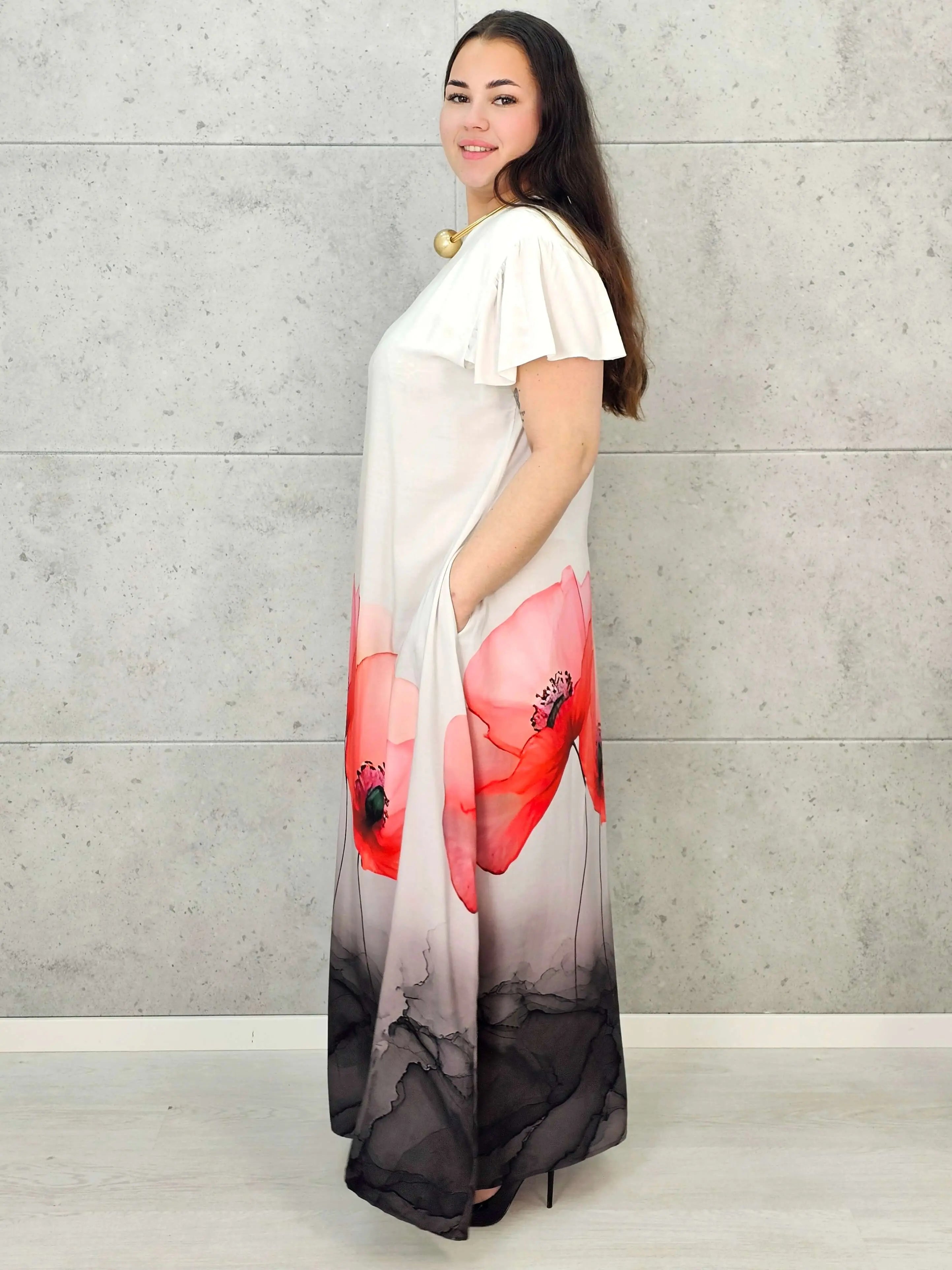 Sukienka plus size maxi z malarskim dołem – elegancka propozycja XXL Stylowa XL