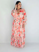 Sukienka plus size midi w kwiatowy print – elegancka i zwiewna propozycja dla kobiet XXL Stylowa XL