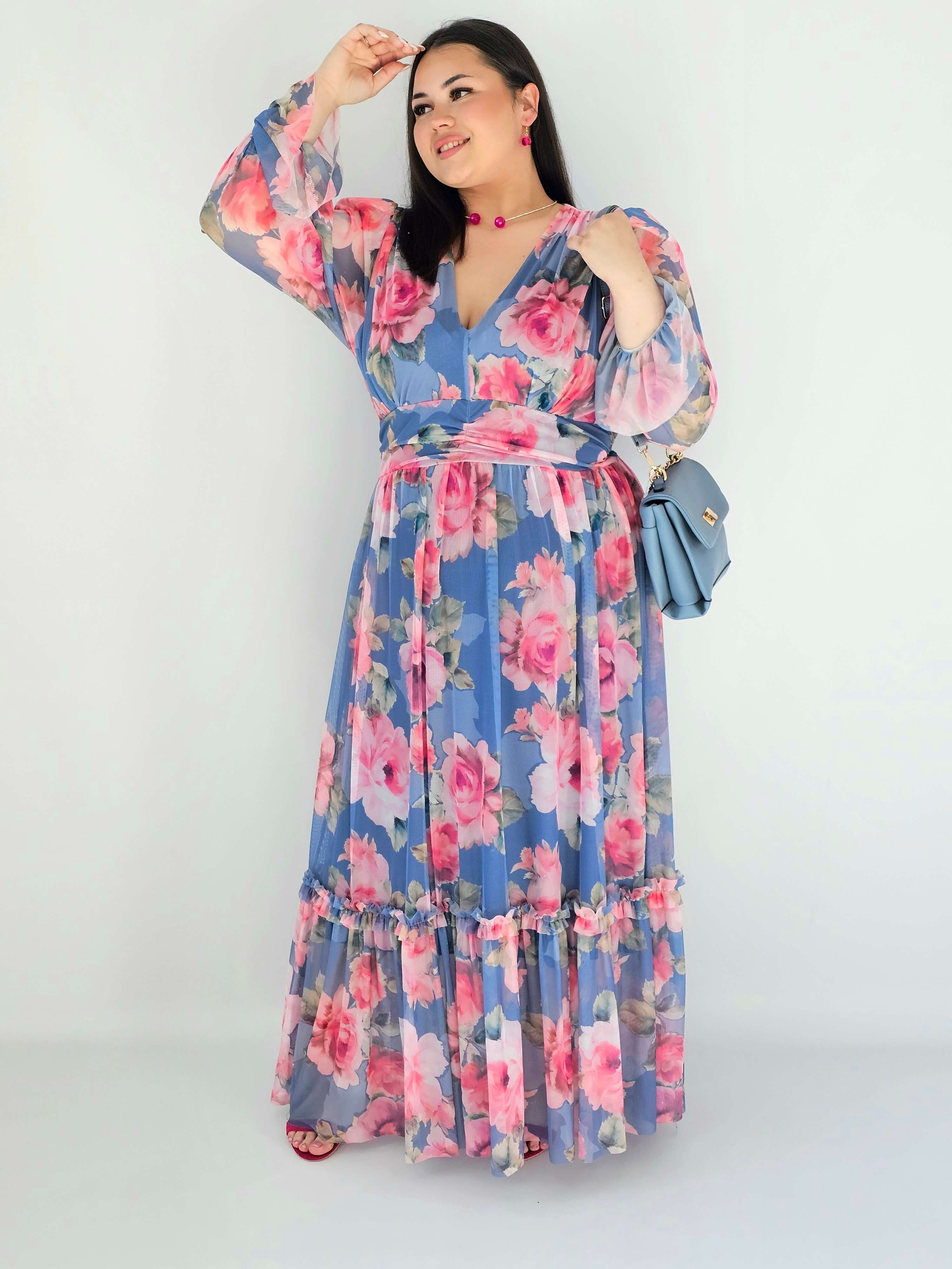 Sukienka plus size midi w kwiatowy print – elegancka i zwiewna propozycja dla kobiet XXL Stylowa XL