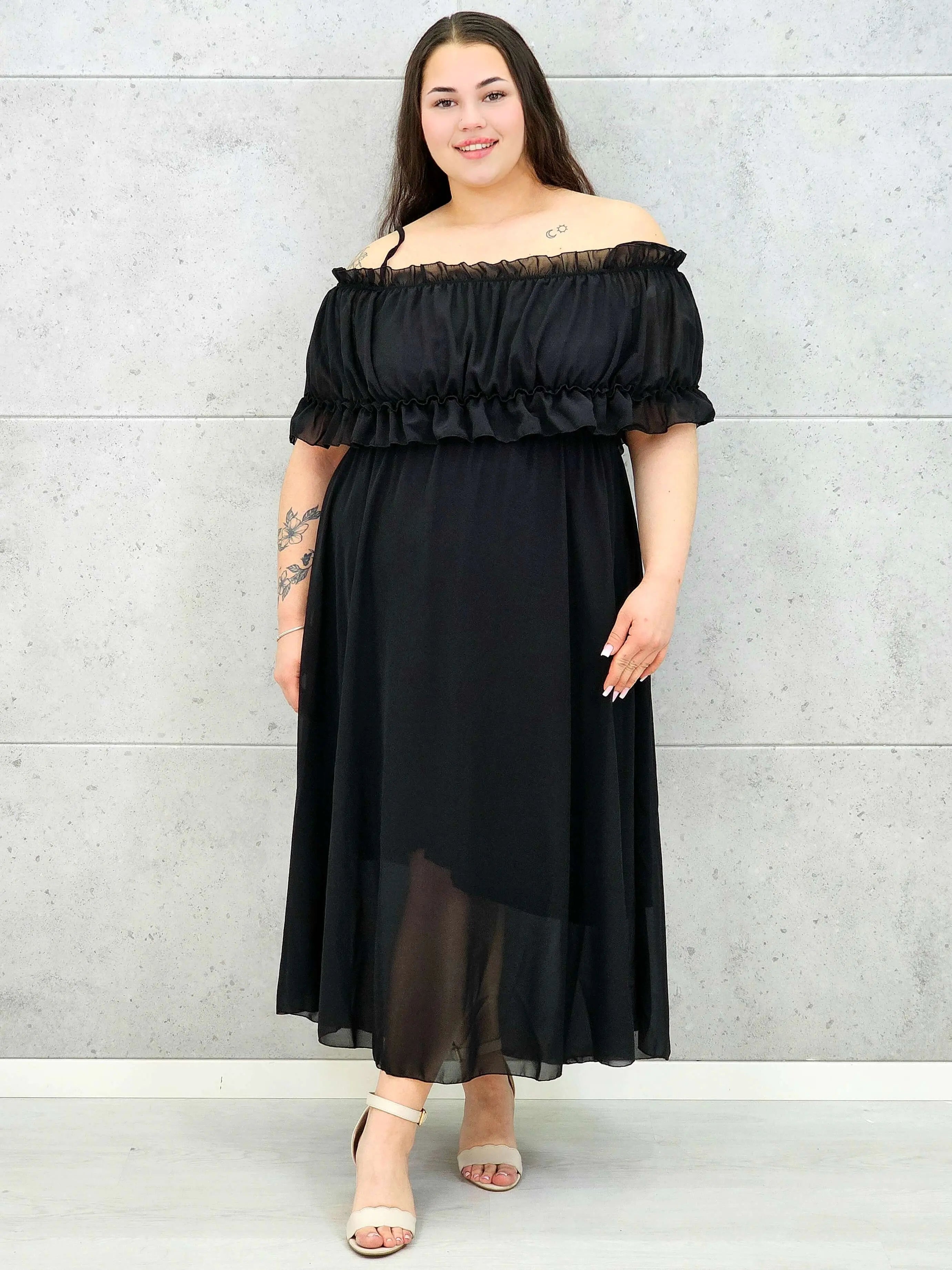Sukienka plus size midi z falbaną i ramiączkami Stylowa XL