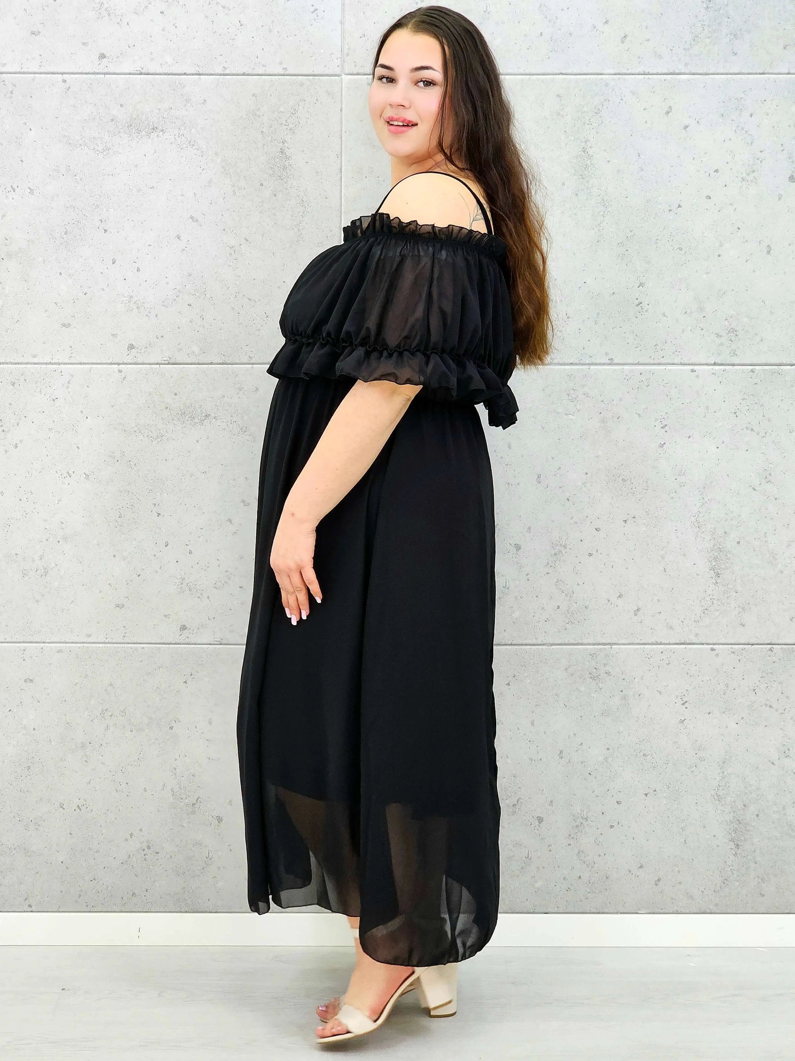 Sukienka plus size midi z falbaną i ramiączkami Stylowa XL