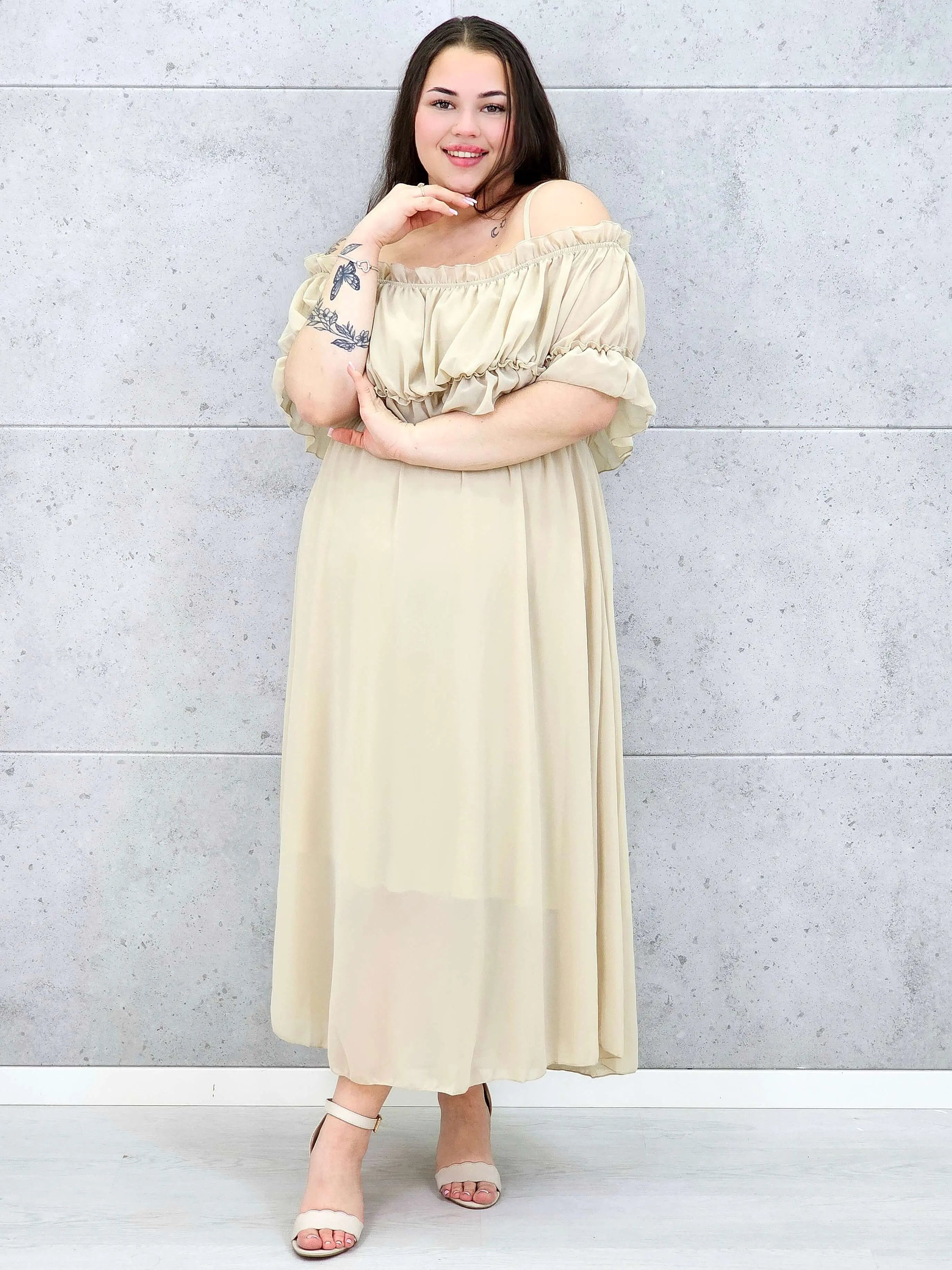 Sukienka plus size midi z falbaną i ramiączkami Stylowa XL