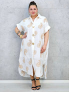 Sukienka plus size o luźnym kroju z dekoltem w literę V i paskiem w talii Stylowa XL