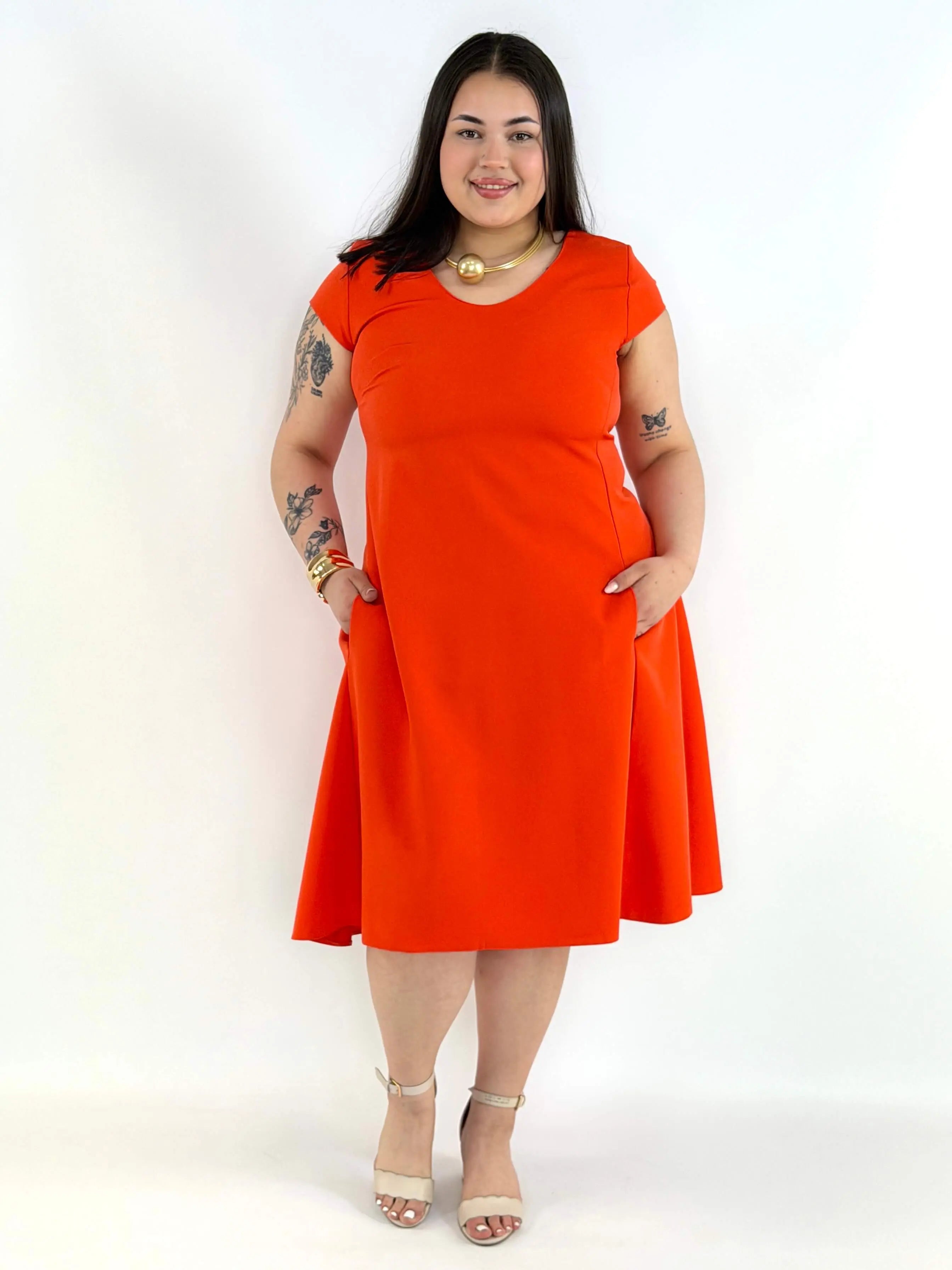 Sukienka plus size rozkloszowana – elegancka sukienka XXL na wiosnę i lato Stylowa XL