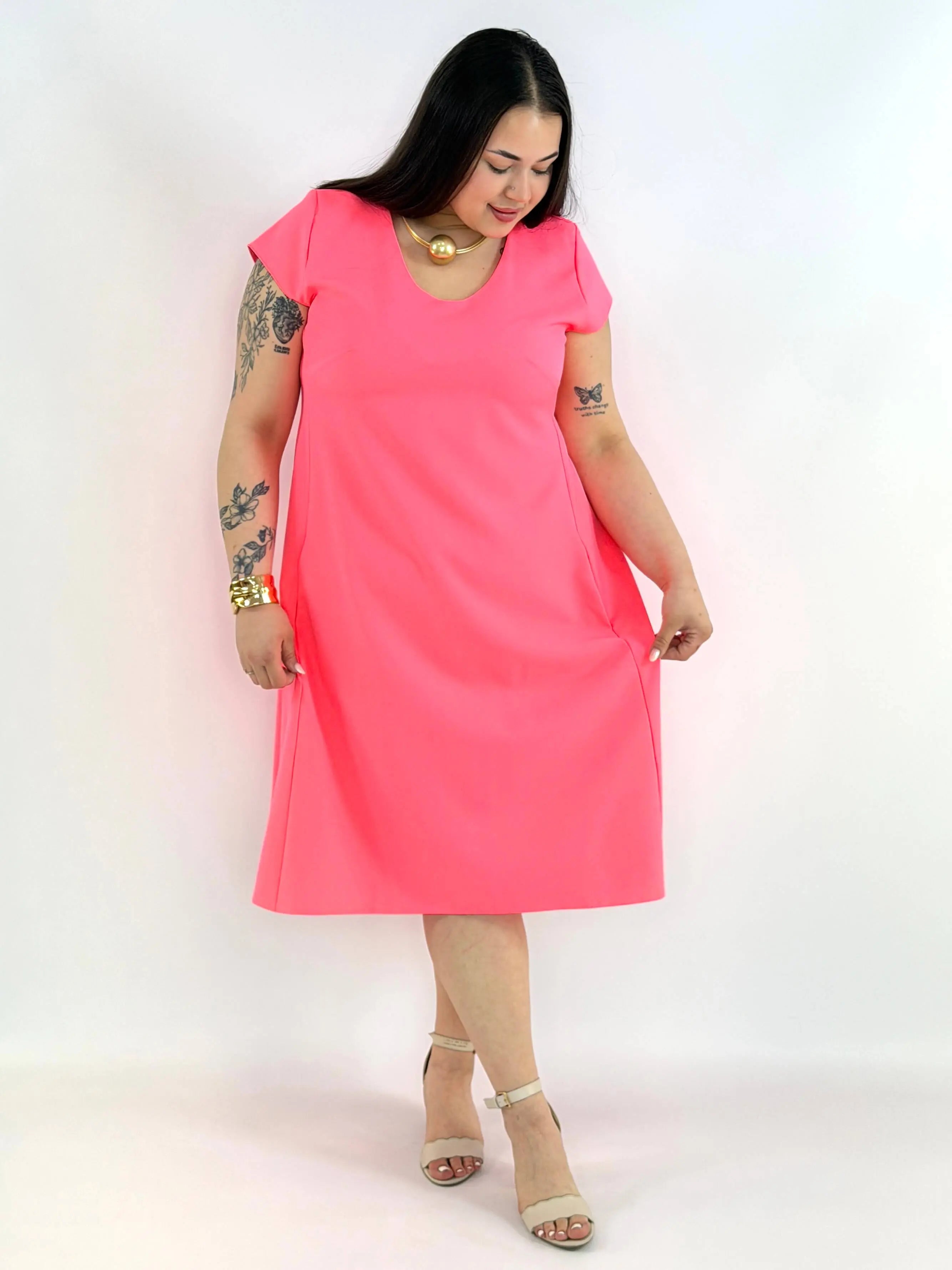 Sukienka plus size rozkloszowana – elegancka sukienka XXL na wiosnę i lato Stylowa XL