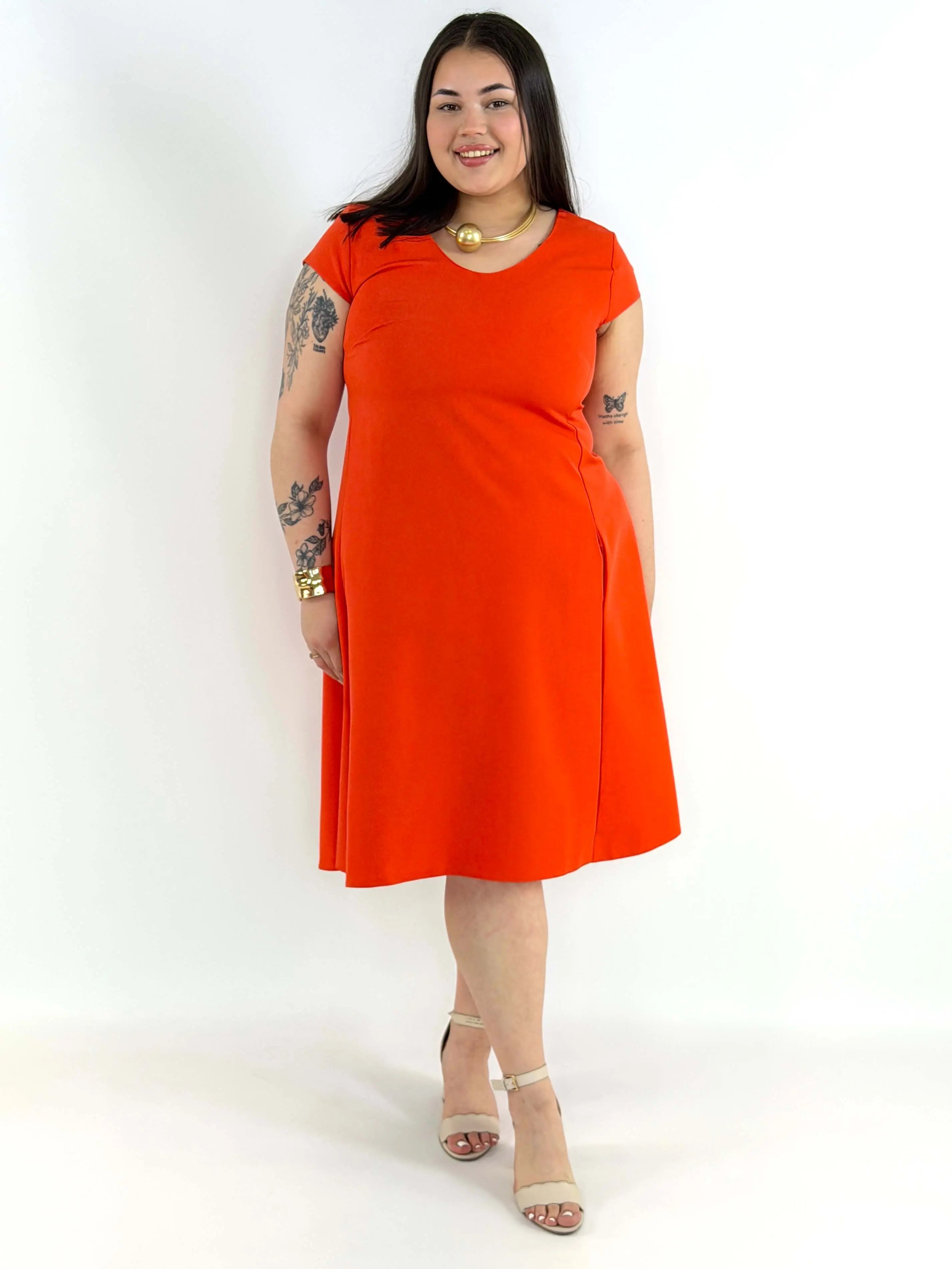 Sukienka plus size rozkloszowana – elegancka sukienka XXL na wiosnę i lato Stylowa XL
