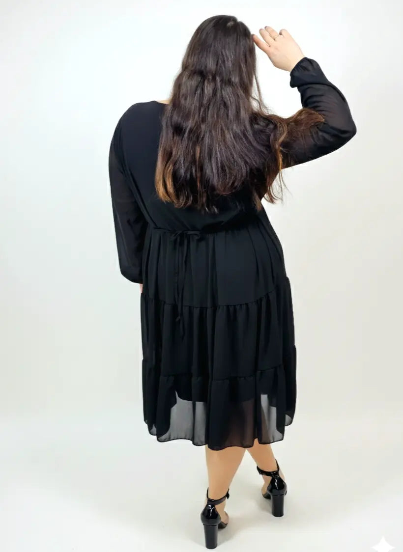 Sukienka plus size szyfonowa z falbanami – lekka i kobieca XXL Stylowa XL