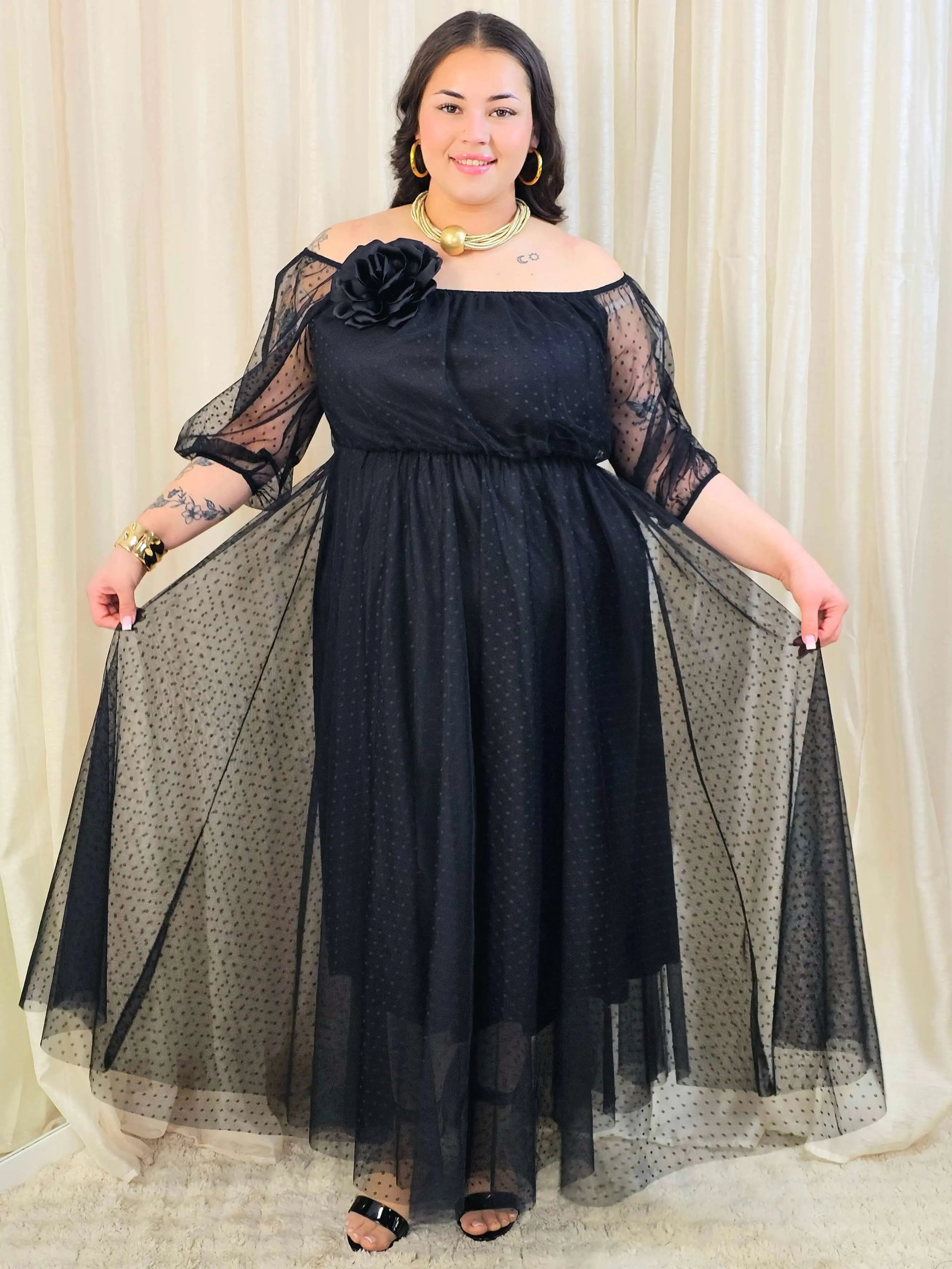 Sukienka plus size tiulowa maxi z dekoltem hiszpanka – elegancka sukienka XXL Stylowa XL Stylowa XL