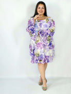 Sukienka plus size w kwiatowy wzór z falbaną – lekka i kobieca stylizacja XXL Stylowa XL