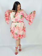 Sukienka plus size w kwiatowy wzór z falbaną – lekka i kobieca stylizacja XXL Stylowa XL